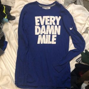 Large Nike long sleeve shirt